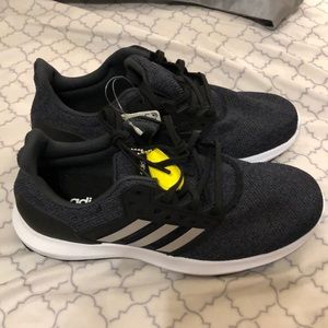 New Adidas Ladie’s SOLYX Shoes Size 7 Black/Silver